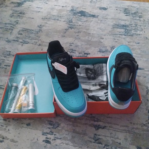 9.5 Tiffany Air force 1s - Picture 1 of 3